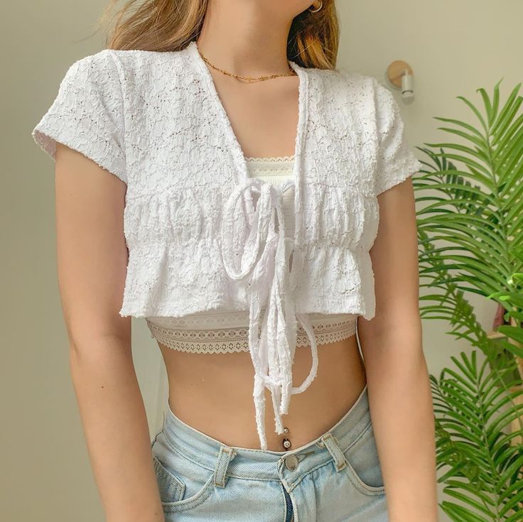 Áo kiểu croptop