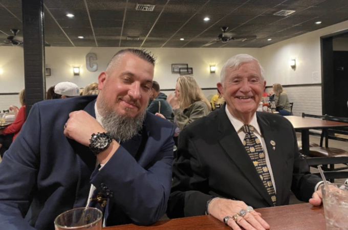 Một quyết định đặc biệt