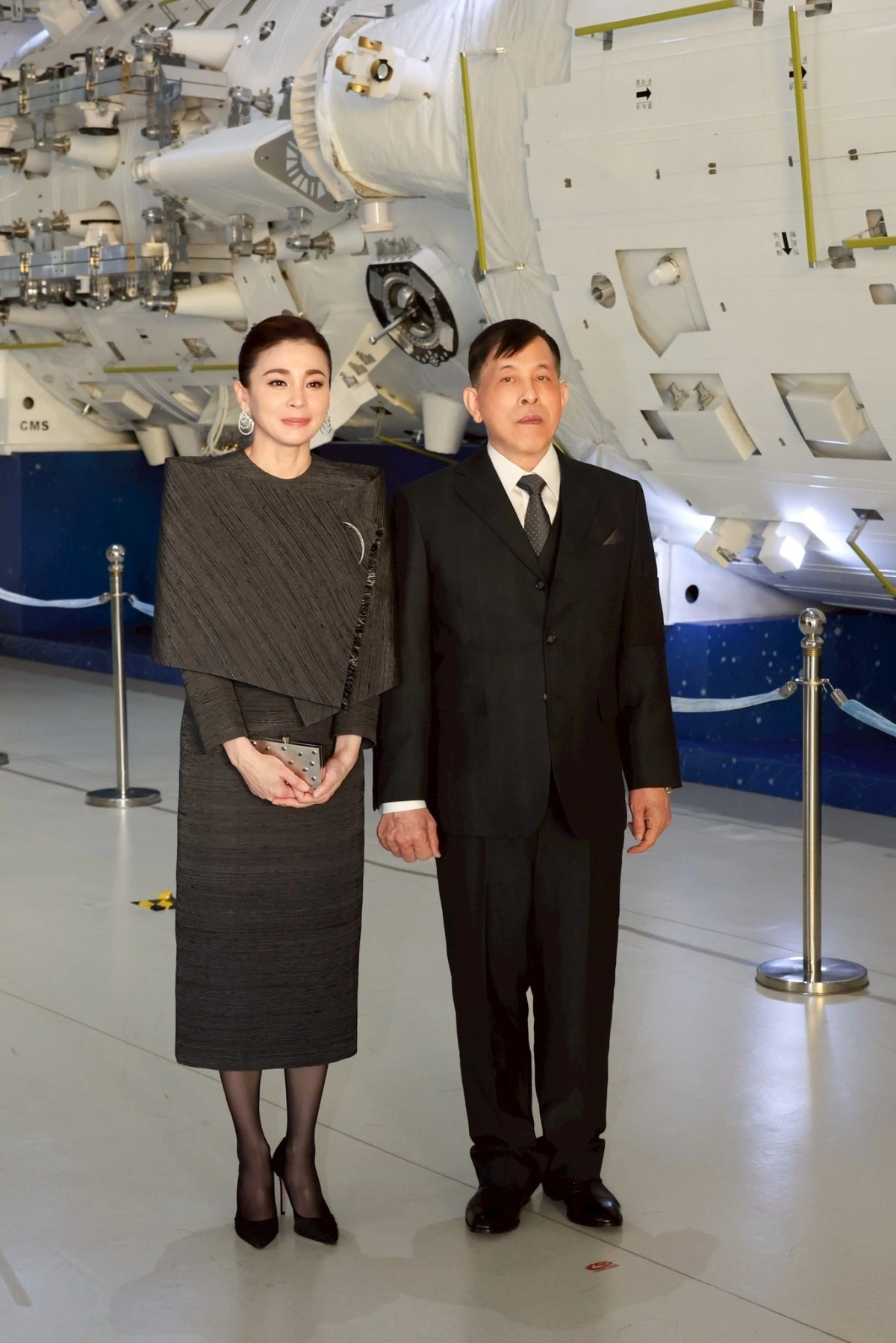 Biểu tượng thời trang mới của hoàng gia Thái Lan