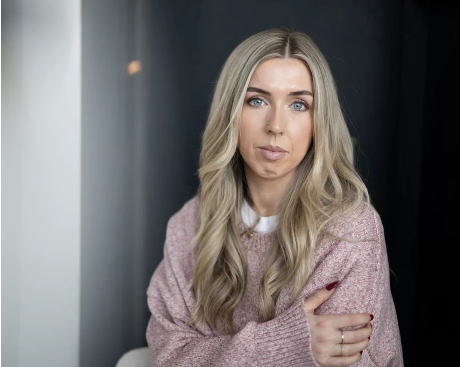 Madeline King đã phải chịu đựng chứng mệt mỏi, đau đầu và buồn nôn trong nhiều năm.