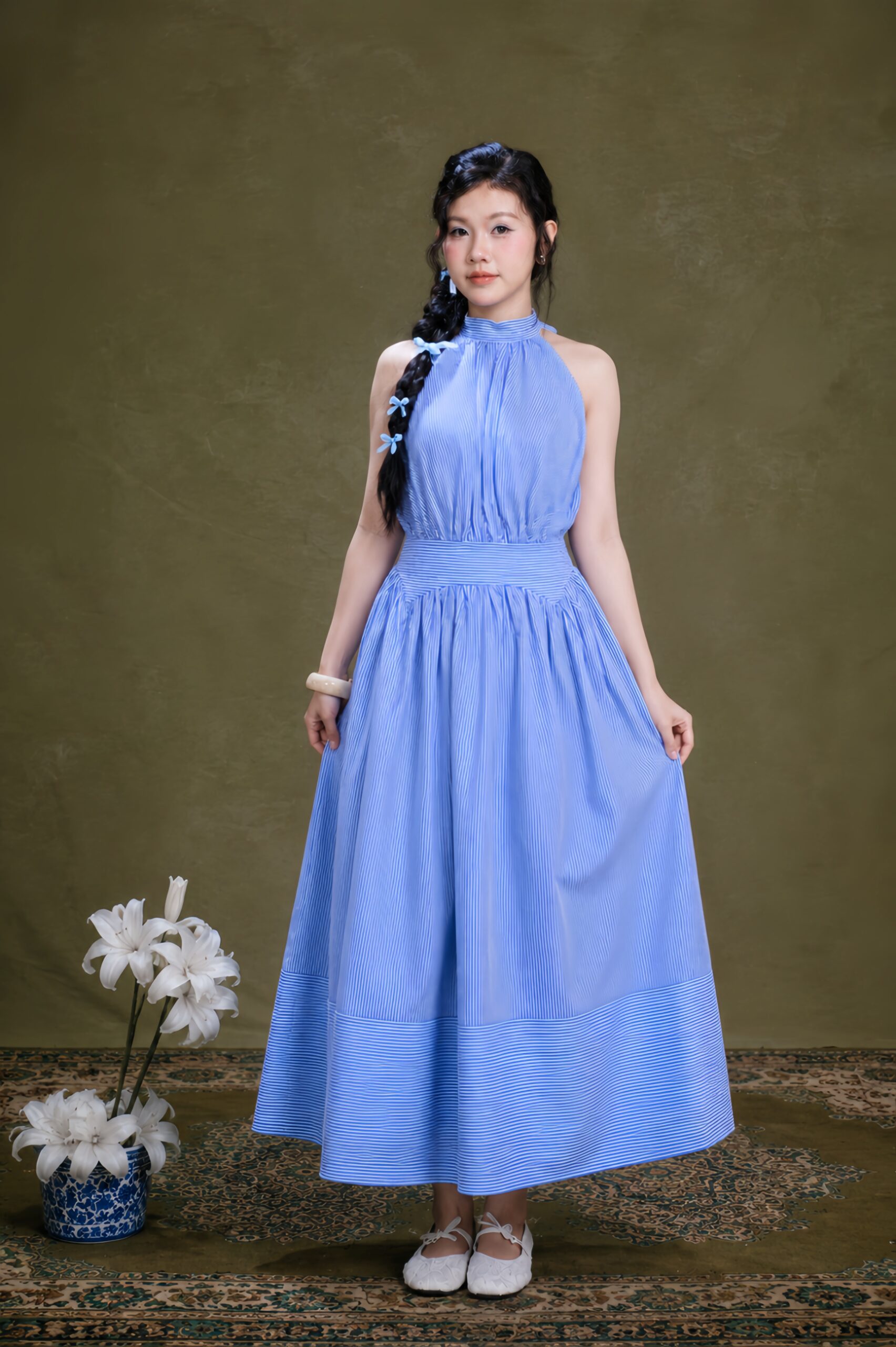 Nét dịu dàng cổ điển hòa cùng chút tự do, vẽ nên chân dung của những ngày thơ mộng