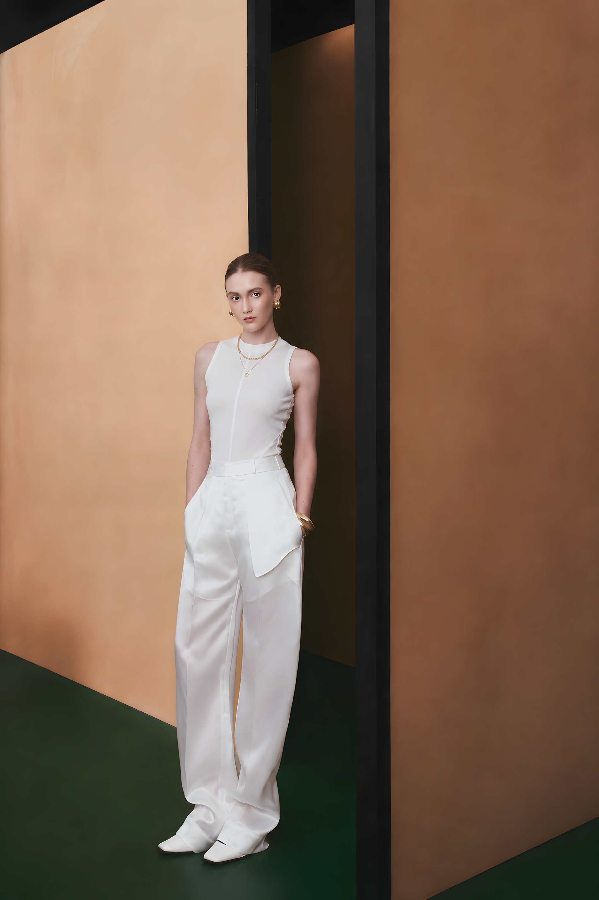 Set outfit satin sang trọng từ BST VERSA MGRACE.